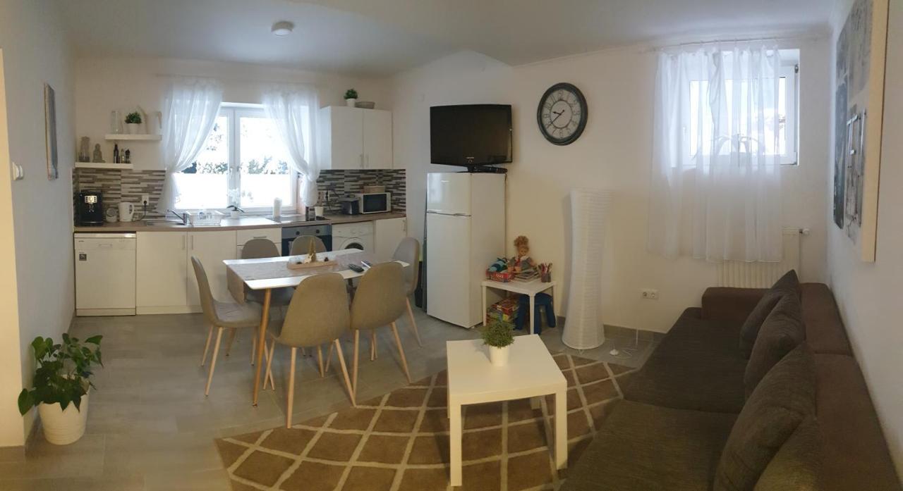 Mistel Apartman Bodensdorf Eksteriør billede